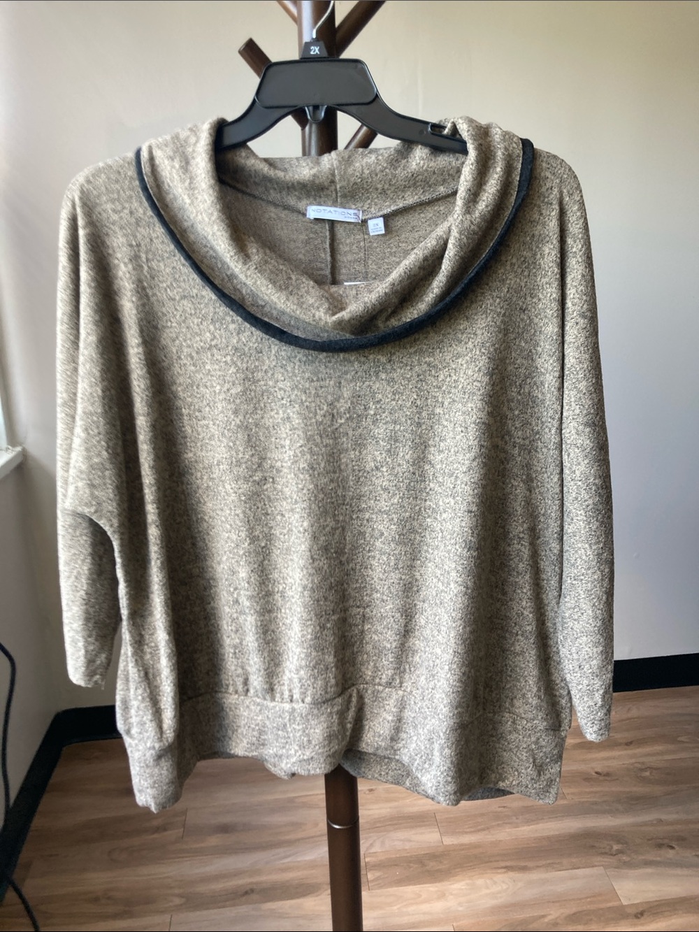NY Collection heathers tan gray top 2X casual business casual office neutral - Picture 16 of 17